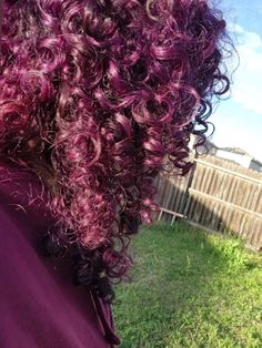 ^_^ Big Curly Hair, Curly Waves, Natural Curls, Purple Hair, Pink Hair, Hair Goals, Curly Hair Styles, Hair Color, Purple