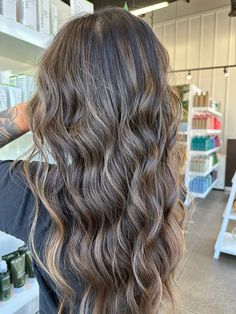 Ashy balayage with blonde pieces Ashy Brunette, Ashy Balayage, Hair Appointment, Hair Dresser, Ash Blonde, Light Brown Hair, Blonde Highlights, Summer Hairstyles, Brown Hair