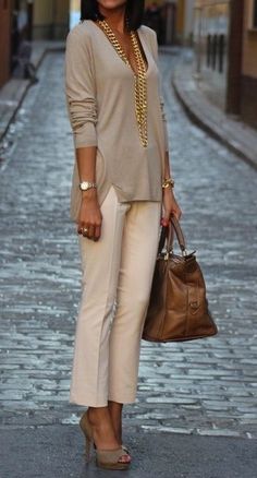 Mode Over 50, Over 60 Fashion, Summer Work Outfits, 60 Fashion, Fashion 2024