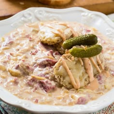 Reuben Soup is a liquid version of everyone's favorite deli sandwich. It's thick and hearty with lots of corned beef and sauerkraut. Rubin Soup, Ruben Soup, Rueben Soup, Hardy Soups, Reuben Recipes, Corned Beef And Sauerkraut, Reuben Soup, Reuben Dip, Soup Spicy