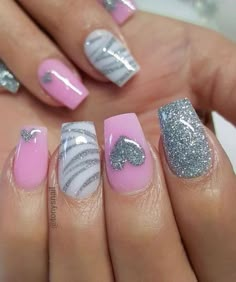 Holiday nail designs are always so much fun! In this post, I've rounded up my top 15 favorite nail ideas for Valentine's Day. Valentine Nails Pink, Valentines Nail Art, Valentines Nail Art Designs, Valentines Nail, Heart Nail Designs, Valentine Nail Art, Ballerina Style, February Nails