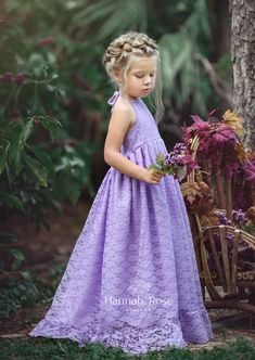 Lavender Flower Girl Dress, Lilac Flower Girl Dresses, Bohemian Flower Girl Dress, Bohemian Flower Girl, Rapunzel Wedding, Vintage Flower Girls, Flower Girl Dresses Vintage, Purple Flower Girl Dress, Lace Flower Girl Dress