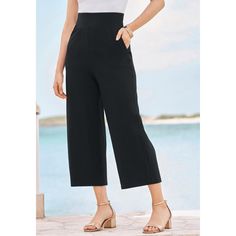 This capri-length legging is an essential that's so easy to wear with a side patch pocket for versatility. Wide Leg Cropped Pants, Yoga Capris, Stretch Leggings, Straight Trousers, Ladies Of London, Capri Leggings, Knit Pants, Tailored Trousers, Pull On Pants