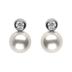 Designed for wearability, these classic White South Sea Pearl and diamond earrings are perfect for every occasion. Whether you are searching for a comfortable, professional pair of earrings for work, or a dazzling set for an evening out, these studs will meet your need. Pearl And Diamond Earrings, Bezel Set Diamond, Sea Pearl, Pearl Types, South Sea Pearls, Sea Pearls, Pearl Stud Earrings, Pearl Studs, High Jewelry