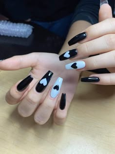 Black And White Nail, Black Acrylic Nails, Gothic Nails, Edgy Nails, Goth Nails, Grunge Nails, White Acrylic Nails, White Nail, Acrylic Nails Coffin Short