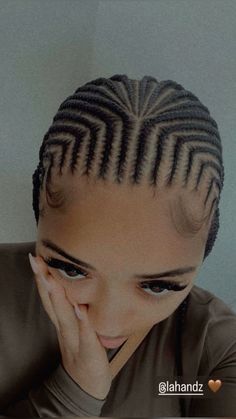 Natural Hair Lines For Black Women, Conrows Lines Natural Hair Short, Free Hand Hairstyles, Crown Styles, Latest Hair Braids, Cornrows Braids For Black Women, Braided Hairdo