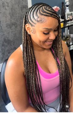 Lemonade Braids To The Back, Knotless Braids With Front Design, Lemonade Braids With Individuals, Lemonade With Knotless Braids, Long Scalp Braids For Black Women, Versatile Boho Fulani Braids, Womens Cornrows Styles, Latest Braids Styles 2024, Small Lemonade Braids Hairstyles