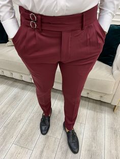 📌PRODUCT FEATURES Mould: Slim Fit Buckle detail: Double buckle SİZE 30W-31W-32W-33W-34W-36W 🪡Mannequin Information Height: 180 Weight: 77 Used Size: 33 🪡Attention Size Description 30 Size 50-60 Kg31 Size 61-68 Kg32 Size 69-75 Kg33 Size 76-86 Kg 34 Size 87-94 Kg36 Size 95-99 Kg Mens Stretch Pants, Gurkha Pants, Smart Casual Wear, Men's Formal Style, Stretch Dress Pants, Business Dress, Business Dresses, Slim Fit Pants, Fit Pants