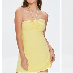 Forever 21 Yellow Dress. Model Picture Is An Actuate Representation Of Color. I Have A Size Small And A Size Medium. Both Brand New With Tags. Small Has Been Sold! Forever 21 Black Dress, Sorority Recruitment Outfits, Recruitment Outfits, Fringe Mini Dress, Forever 21 Dress, Black Strapless Dress, Bodycon Dress With Sleeves, 21 Dress, Spandex Dress