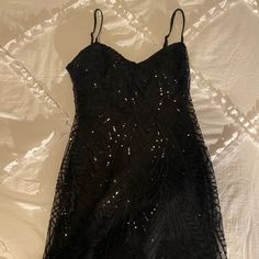 This Sparkly Black Mini Dress Has Never Been Worn And Is In Great Condition. It Has No Tags But I Assume Its A Size Xs. Very Cute!! It Is Also Very Short. Fashion Definition, Dress Sparkle, Black Sparkly Dress, Real Fashion, Punk Dress, Black Mini Dress, Sparkly Dress, Black Sleeveless, Black Mini