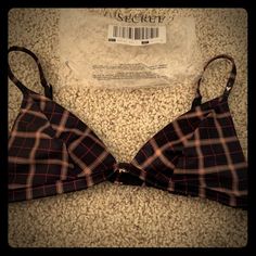 Victoria Secret Size Large Triangle Bralette, Victoria Secret, Women's Intimates, Bralette, Victoria's Secret, Plaid, Bra, Women Shopping, Color