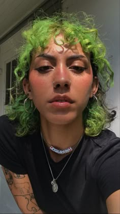 Curly Green Hair Men, Nonbinary Hair Undercut, Nb Makeup, Curly Green Hair, Hair Nonbinary, Nonbinary Makeup, Green Curly Hair, Green Short Hair, Green Hair Men