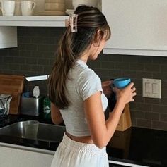 The Kitchen, Health, Hair