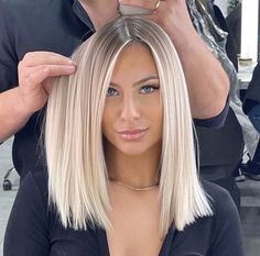 Dec 152021This Pin was discovered by Neryda HernandezDiscover (and saveyour own Pins on Pinterest Long Bob Hairstyles Platinum Blonde, Platinový Blond, Icy Blonde Hair, Cool Blonde Hair, Fall Blonde