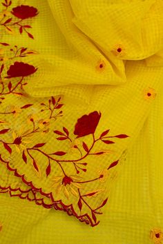 KJB-10240845 Saree With Embroidery Work, Checks Saree, Scallop Border, Border Fabric, Marigold Yellow, Yellow Saree, Color Techniques, Embroidery Work, Shibori