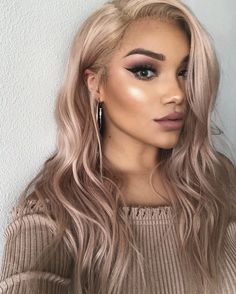 Aline Bob, Grey Hair Wig, Blond Balayage, Hair Blond, Balayage Blonde, Ash Blonde Hair, Ombré Hair, Ombre Hair Color, Hair Color Balayage