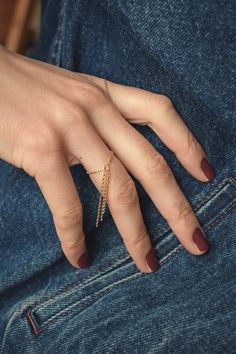 Chain dangle ring. Stacking fringe ring. Modern dainty and skinny ring with dangles. __ g o l d e n __ t h r e a d __ r i n g __ <3 ♥ This delicate piece is handmade with 14k yellow gold filled chain and a tiny jump ring. You can wear it as a standalone or stackable ring. ♥ You can select your size from the drop-down menu. The length includes the chain and the jump ring. ♥ All pieces are handmade to order. I can make a piece that will satisfy your imagination, a personalized piece that will b Delicate 14k Gold Chain Ring, Delicate Adjustable Yellow Gold Chain Ring, Delicate Yellow Gold Adjustable Chain Ring, Delicate 14k Gold Chain Ring With Adjustable Chain, Delicate 14k Gold Adjustable Chain Ring, Dangle Ring, Dainty Style, Chain Rings, Foot Bracelet