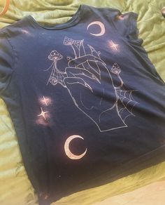 Welcome to Lovely Crazy Designs. Thank you for checking out my page ! This is my witchy vibes T shirt. Size medium to Large.  Free Hand designed with Bleach !! each article of clothing is pre loved and remade into something custom and one of a kind <3 Bleached Clothes, Bleaching Clothes, Free Hand Designs, Large T Shirt, Bleach Art, Art Clothing, Witchy Vibes, Free Hand, Art Clothes