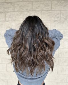 Honey Caramel Hair Color, Dark Ash Brown Hair, Ash Brown Ombre, Ash Balayage, Trending In 2023, Dark Chocolate Hair, Ash Brown Balayage, Ashy Hair, Natural Brown Hair