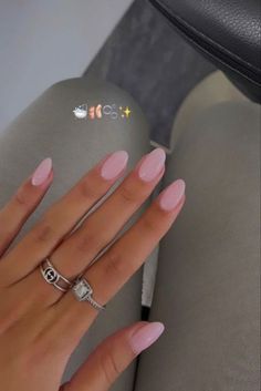 Milky Pink Nails, Paznokcie Hello Kitty, Kutek Disney, Milky Pink, Milky Nails, Smink Inspiration, Casual Nails, Makijaż Smokey Eye