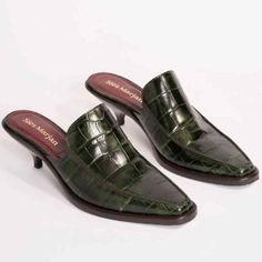 #ad Premium Quality Sies Marjan Mules Kaya Embossed Crocodile in Hunter Green, Fashion Women's Shoes Sies Marjan, Hunter Green, Green Fashion, Women's Shoes, Fashion Shoes, Top Styles, Premium Quality, Women Shoes, Outfit Inspo