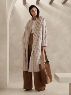 Sofie Oversized Coatigan | Banana Republic Long Cardigan Outfit, Knit Stitches, Metallic Sweater, Cardigan Outfits, Long Knit, Cable Knit Cardigan, Knitwear Design, Fall Fashion Trends, Mom Style