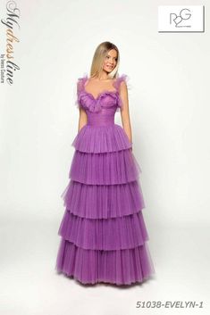 Long A Line Skirt, Long Fitted Dresses, Wearing Purple, A Line Evening Dress, Fabric Glitter, Tarik Ediz, Full Length Skirts, Prom Style, Glitter Dress