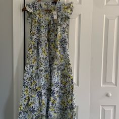 Elegant Sleeves And Neck Line. Floral Midi Sundress For Daywear, Blue Long Dress For Spring, Floral Print Midi Sundress For Daywear, Spring Daywear Sundress, Blue Floral Midi-length Dress For Spring, Spring A-line Floral Dress For Casual Wear, Blue Floral Print Midi Dress For Spring, Spring Maxi Dress For Daywear, Spring Daywear Maxi Dress