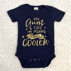 Baby Aunt Onesie, No Size But I’d Say 3-6 Months. Washed But Never Worn. Aunt Onsies, Funny Aunt Onesie, Onsies Ideas, Aunt Baby Clothes, Aunt Onesie, Aunt Baby, Baby Aunt, Baby Niece, Funny Onesies