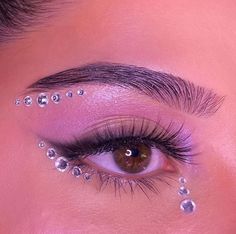 Rhinestone Makeup, Birthday Makeup, Creative Eye Makeup, Creative Makeup Looks, Festival Makeup