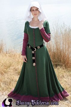 15th Century Gown, Medieval Women Dress, Moda Medieval, Gaun Abad Pertengahan, Modele Hijab