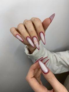 Vintage Goth Nails, Hot Red Nails, Acrylic Nails Stiletto, Long Red Nails, Hippie Nails, Punk Nails, Vintage Nails, Fire Nails