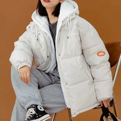 Cute Nike Outfits, Ootd Winter, Hooded Winter Coat, Cute Nikes, Winter Jackets Women, Nike Outfits, Teen Girls, Canada Goose Jackets, Winter Coat