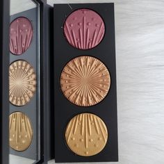 Host Pick Mac Flashing Ice Extra Dimension Skinfinish Trio Palette Medium This Is A Stunning Palette That Hasn't Been Touched! Bronze Blush Highlight Trio Highly Pigmented Brand New In Box Mac Primer, Mac Highlighter, Rose Brand, Day Glow, New Mac, Summer Glow, Beauty Makeup Tips, Highlighter Makeup, Soft And Gentle