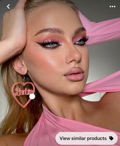 Pink Eyeshadow Barbie, Make Up Roz, Barbie Eyeshadow Looks, Pink Eyeshadow Look, Festival Make Up, Prom Eye Makeup, Pink Eye Makeup, Make Up Inspiration