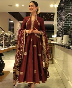 Red Dress Design, Pakistani Formal Dresses, Nikkah Dress, Hania Amir, Pakistani Fashion Casual, Pakistani Fashion Party Wear, Traditional Indian Outfits, Simple Pakistani Dresses, Fancy Dress Design