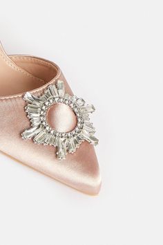 Slingback Broach Detail Shoe Heels Slingback, Pierced Jewelry, Latest Shoes, Quick Delivery, Shoe Collection, How To Find Out, Buy Online, Shop Now, Wedding Rings