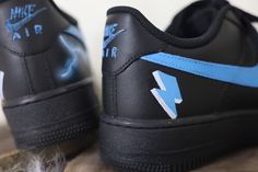 The Blue Lightning Custom Air Force 1 combines comfort and style for an unbeatable sneaker. Its bold yet classic design features signature Nike elements and a durable construction. Whether you're hitting the court or the pavement, these shoes provide ultimate breathability and support. Exactly as shown in the pictures. 📷 Brand New & Authentic. 💯 Hand Painted with attention to detail. 👨‍🎨 Waterproof and Flexible. ❤️ Unisex model. Please refer to the Size Chart. 👟👫 Free Worldwide Shipping. ✈ Sporty Nike Air Force 1 High-top With Abzorb Midsole, Modern Custom Sneakers With Boost Midsole For Sports, Modern Blue Skate Shoes For Sports, Urban Style Leather Basketball Shoes, Modern Custom Sneakers With Fade-resistant Round Toe, Dynamic White Custom Sneakers For Streetwear, Dynamic Leather Custom Sneakers For Sports, Nike Air Force 1 Sporty Shoes With Abzorb Midsole, Fade-resistant Custom Sneakers With White Sole For Streetwear