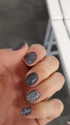 Grey Gel Nails, Winter Nails Gel, January Nails, Dip Nails, Painted Nails, Gray Nails, Short Acrylic, Dip Powder Nails