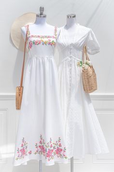 A Line Frock, Classical Dress, Long Blouse Designs, Homemade Dress, Summer Details, Casual Frocks, Simply Dresses, Hand Embroidery Dress, Frock For Women