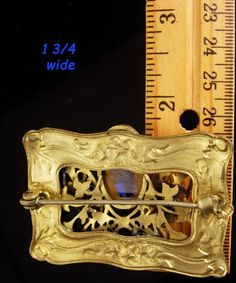 This is a really pretty and elegant gold plate brooch that is really well made. . A perfect gift for your favorite lady. It was meant to wear on a sash in Victorian time but it would look even more fabulous on a dress or lapel. To clarify, a sash pin is a type of pin used to secure a sash at a lady's hip during the late 1800s when the fad of wearing a sash over the shoulder and across bosom (imitating Queen Victoria) became popular; most examples have very thick pin stems to allow for penetratin Edwardian Belt, Victorian Butterfly, Wedding Jewelry Vintage, Art Deco Statue, Types Of Pins, Vintage Wedding Jewelry, Southwest Jewelry, Butterfly Brooch, Queen Victoria