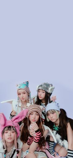 Newjeans Wallpaper, Kpop Iphone Wallpaper, Cocoppa Wallpaper, Pop Posters, New Jeans Style, K Wallpaper, Dara Kpop, K Fashion, Film Inspiration