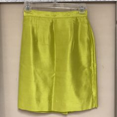 Dana Buchanan Silk Skirt, Fully Lined. Measures: 25” Waist 19 1/2” From Waste To Hem. Size: 4p Color: Lime Green. Back Zipper Closure 100% Silk. Never Worn. (1802) Short Spring Formal Pencil Skirt, Formal Short Spring Pencil Skirt, Formal Short Pencil Skirt For Spring, Formal Short Length Pencil Skirt For Spring, Summer Formal Mini Skirt With Lined Skirt, Fitted Silk Mini Skirt, Formal Summer Mini Skirt With Lined Skirt, Elegant Green Full Skirt Bottoms, Elegant Yellow Silk Skirt