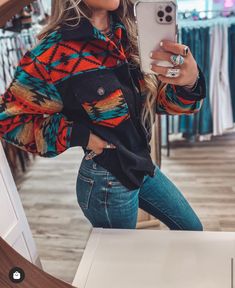 Aztec Sleeve, Casual Country Outfits, Cowgirl Style Outfits, Southern Outfits, Fest Outfits, Country Style Outfits, Western Wear Outfits, Aztec Style, Cute Country Outfits