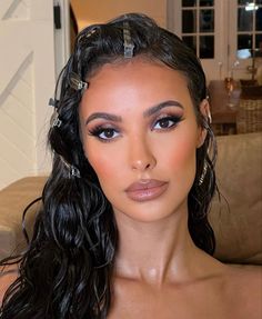 Maya Jama, Formal Makeup, 20k Followers, Glam Makeup Look, Makeup Eye Looks, Makeup Obsession, Flawless Makeup, Wedding Hair And Makeup, Glam Makeup