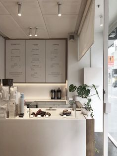 the counter in this restaurant is clean and ready for customers to use