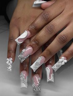 Nail Inspiration Long Square, Cute Extra Nails, Birthday Nail Set Ideas Sweet 16, Cute Birthday Nails Acrylic, 19th Birthday Nails Ideas, Nails Birthday Design Ideas, Back 2 School Nails, Dope Nail Designs Mid Length, Freestyle Nail Designs