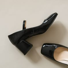 Women Mary Janes with square heel in black patent leather | Jonak Essential Shoes, Unique Models, Timeless Shoes, Aesthetic Shoes, Shoe Inspo, Mode Inspo, Women's Flats, Pretty Shoes