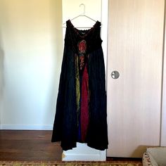 Beautiful, Elegant Lee Andersen Dress. Nwt Opera Dress, Goth Things, Ren Fest, Spring Fairy, Gorgeous Dresses, Opera, Colorful Dresses, Fashion Inspo, Midi Dress