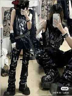 Masc Metal Outfits, Emo Guy Outfits Aesthetic, Black Platform Boots Outfit Summer, Metal Outfits Male, Alternative Outfits Masc, Gothic Y2k Fashion, Masc Alternative Outfits